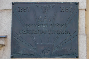 Jubileumi emléktábla